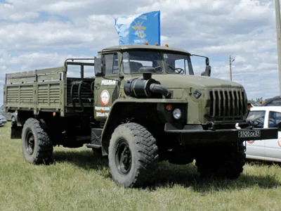Урал-43206 (4х4)