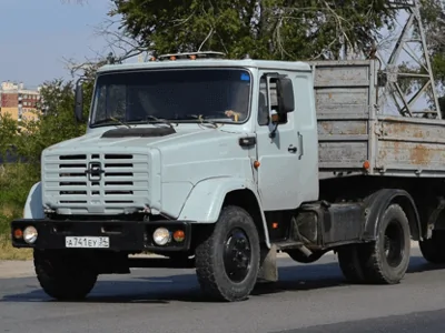 ЗиЛ-4423 (4х2)